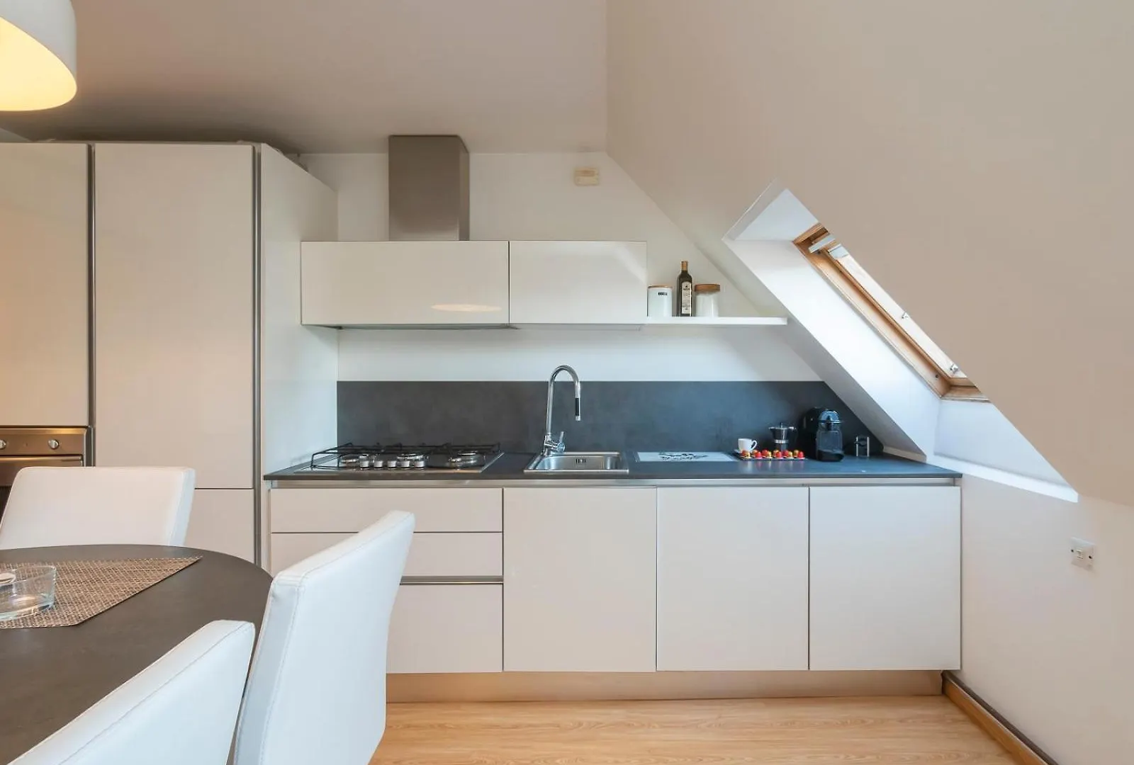 Xenia Apartments - Luxury & Elegant Penthouse In City Life Milano