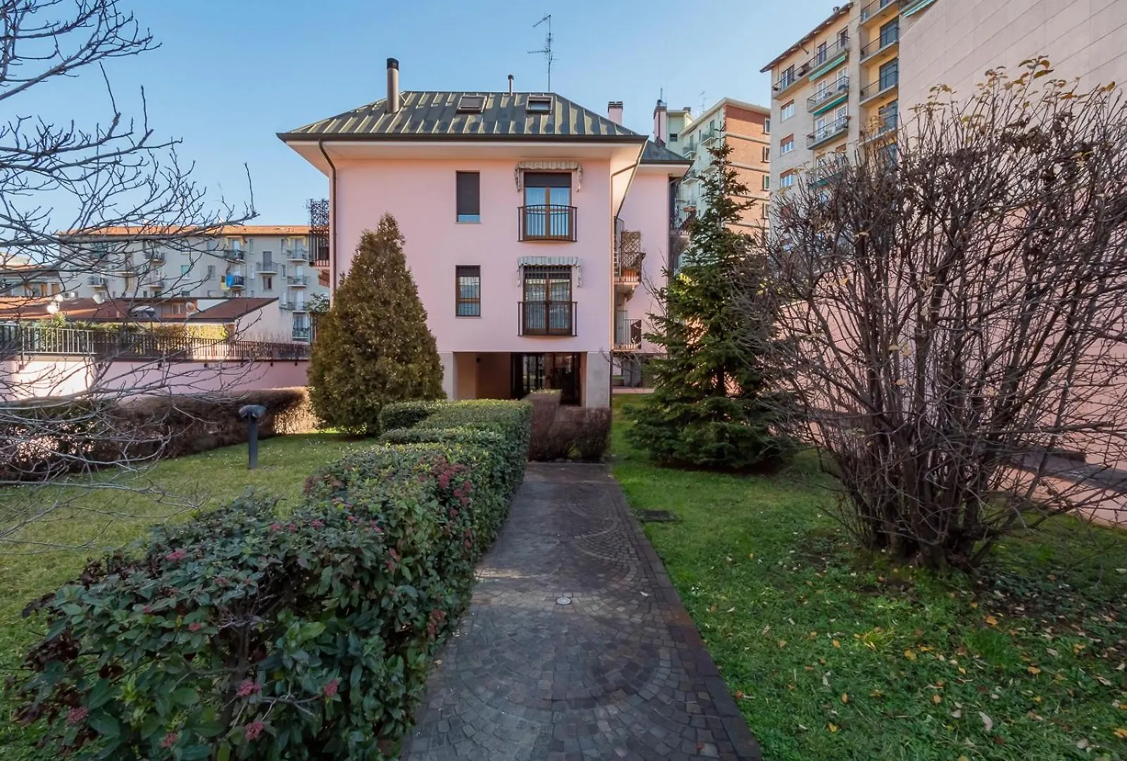 Xenia Apartments - Luxury & Elegant Penthouse In City Life Milano